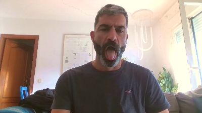 hotreds webcam model stream image