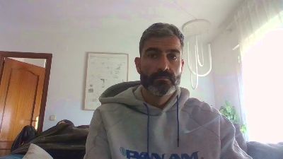 hotreds webcam model stream image