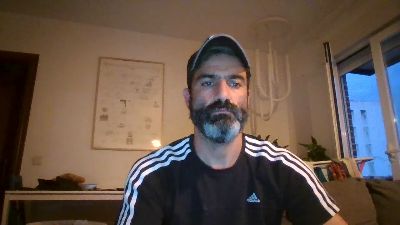 hotreds webcam model stream image