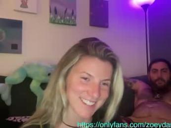 zoeydanner webcam model stream image