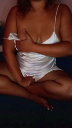 Beurette33sexy webcam model stream image