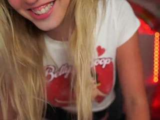 alexistexas18 webcam model stream image