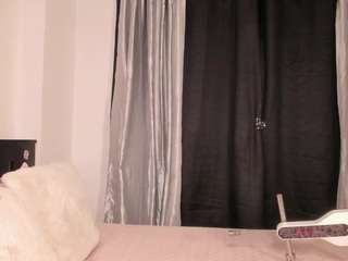 moradaniels webcam model stream image