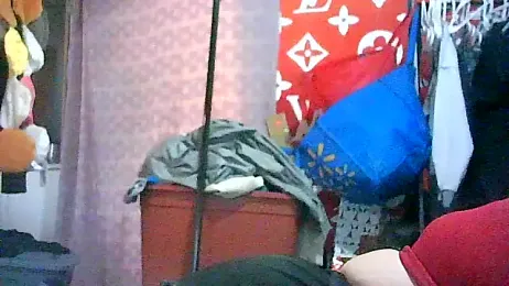 erinSmiles webcam model stream image