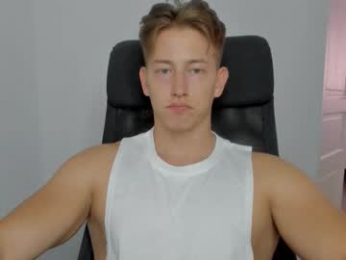 gym_alpha webcam model stream image