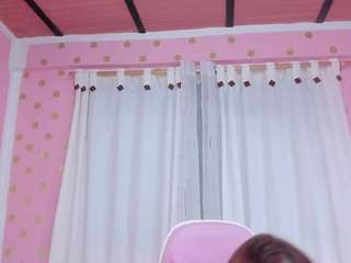 missanny webcam model stream image