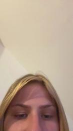 Coquineblondefr webcam model stream image