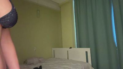 LindseyWatah webcam model stream image