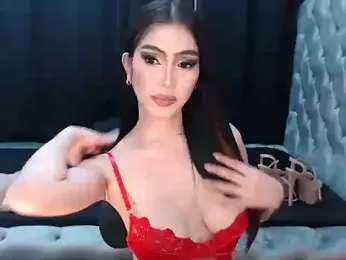 DisneyPrincess webcam model stream image