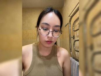 Littleotter webcam bongacams model stream image