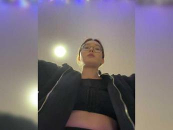 Littleotter webcam model stream image