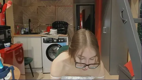 MollyOrgazm webcam model stream image