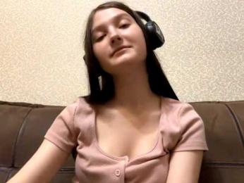 AideLandaker webcam model stream image