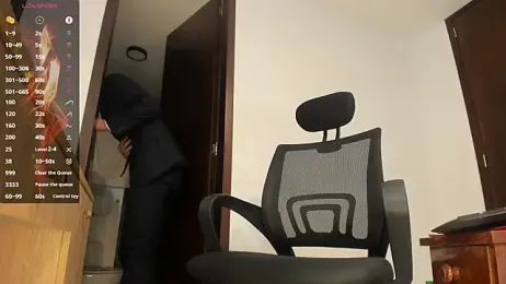 KarlBoss1 webcam model stream image