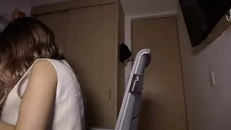 tinysophie webcam model stream image