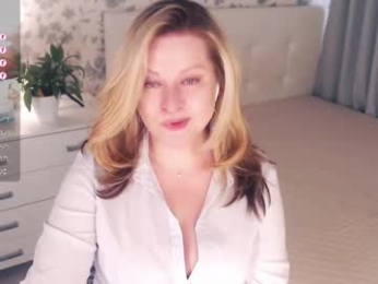 helenbonham webcam chaturbate model stream image