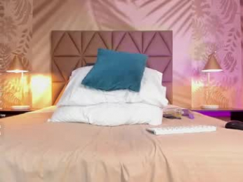 scarleett22 webcam model stream image