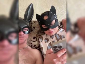 Pisusha122 webcam model stream image