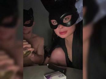 Pisusha122 webcam model stream image