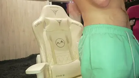 MIKE_GOD19 webcam model stream image
