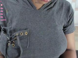 Fatima Jones webcam flirt4free model stream image