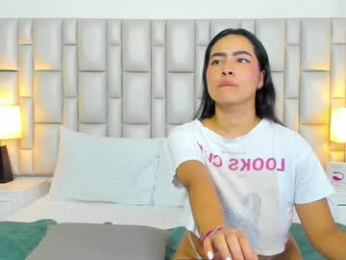 katy_and_paola webcam model stream image