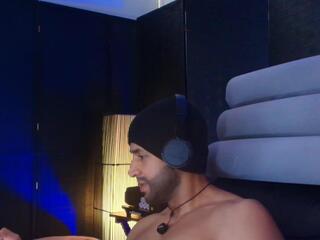 Ralf E webcam model stream image