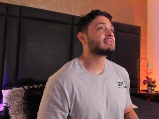 Joss Ackland webcam model stream image