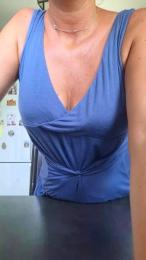 luxxe25 webcam model stream image