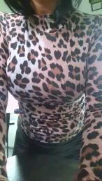 luxxe25 webcam cam4 model stream image