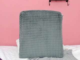seleene webcam model stream image