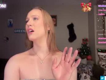 greenxxxqueen webcam model stream image