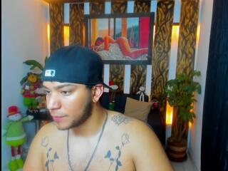 Austin Gregor webcam model stream image