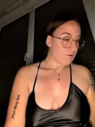 Lindsay_00off webcam model stream image
