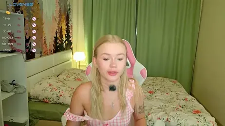 LexieLoree webcam model stream image