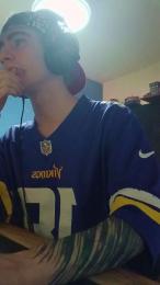 skinnywhitebull webcam model stream image