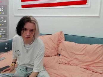 VeryRareTwix webcam bongacams model stream image