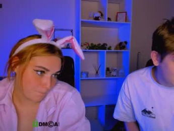 alexa_night_ webcam model stream image