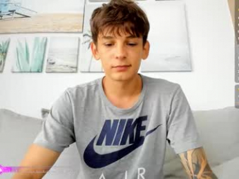 aiko_miracle webcam chaturbate model stream image