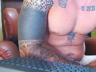 Matias Freak webcam model stream image