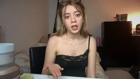 YasmineLace webcam model stream image