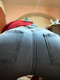 Almmaxxxx webcam model stream image