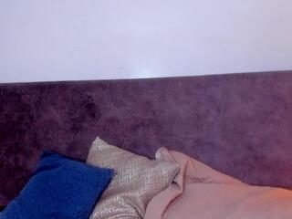 Carrie Miller webcam model stream image