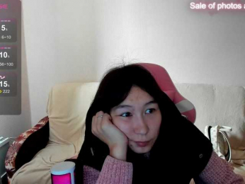 ElliMilka webcam model stream image