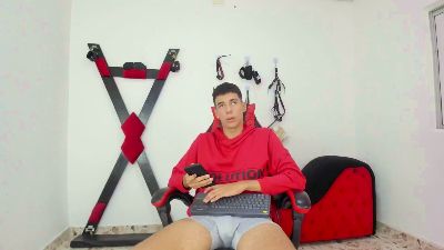 HarryLatinBoy webcam model stream image