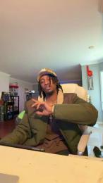 MellowMilkman webcam model stream image