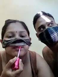 IND_COUPLE1 webcam model stream image