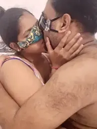 IND_COUPLE1 webcam model stream image