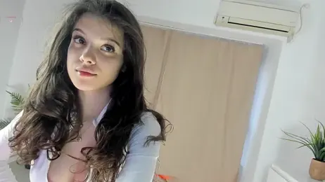 BabyAylin webcam model stream image