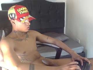 isascas webcam model stream image